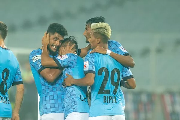 Ratings Chhangte Goal Powers Mumbai City To Playoffs Against Atk Mohun