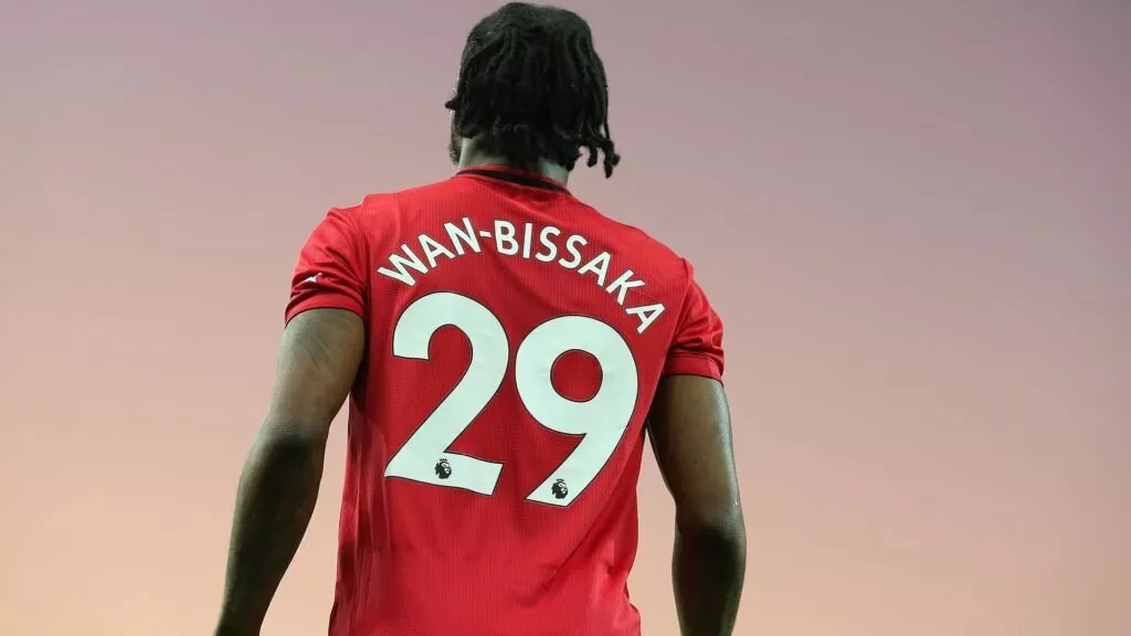 Aaron Wan-Bissaka Many English players have been part of big transfer deals. Here is a look at the top 10 most expensive English players of all time.