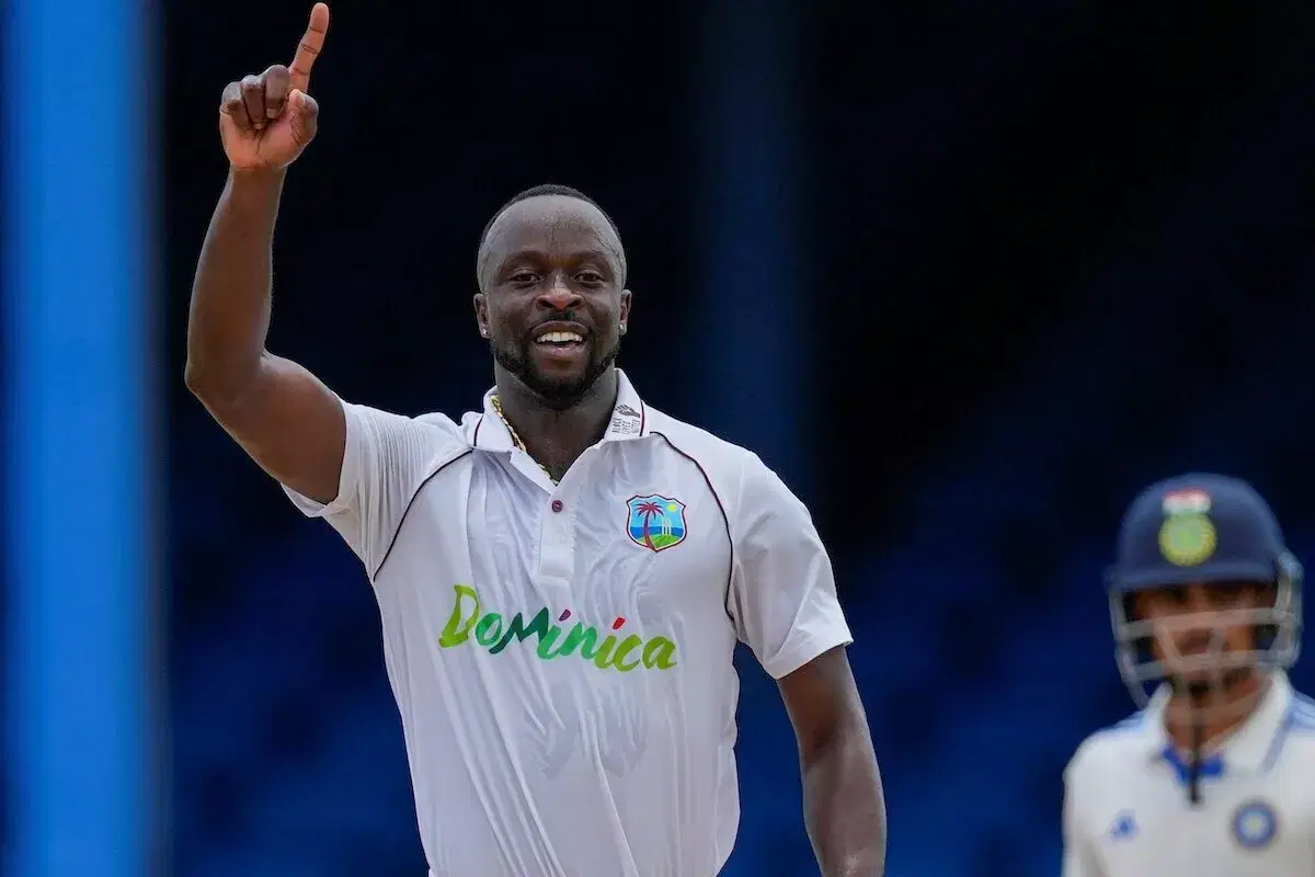 Kemar Roach