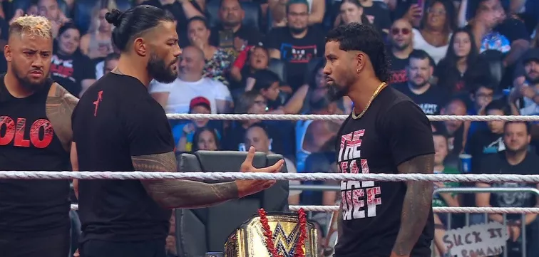 Tribal Combat Match, Roman Reigns बनाम Jey Uso