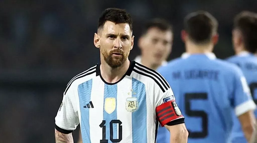 Lionel Messi Brazil vs Argentina