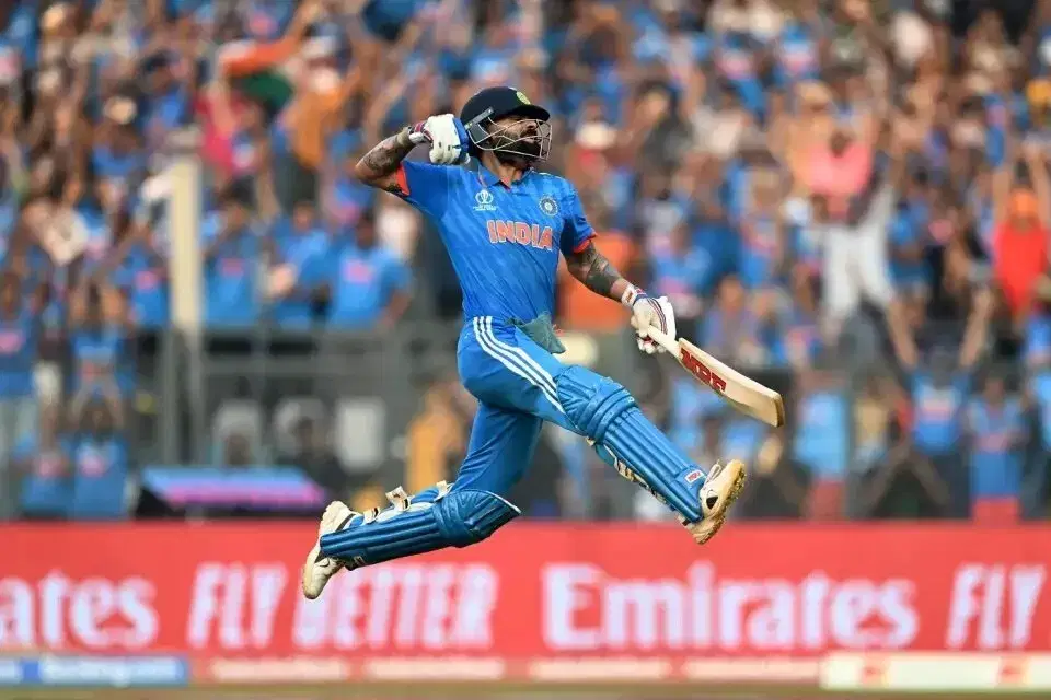 Overtook Ricky Ponting to become 3rd highest run-scorer in ODI cricket