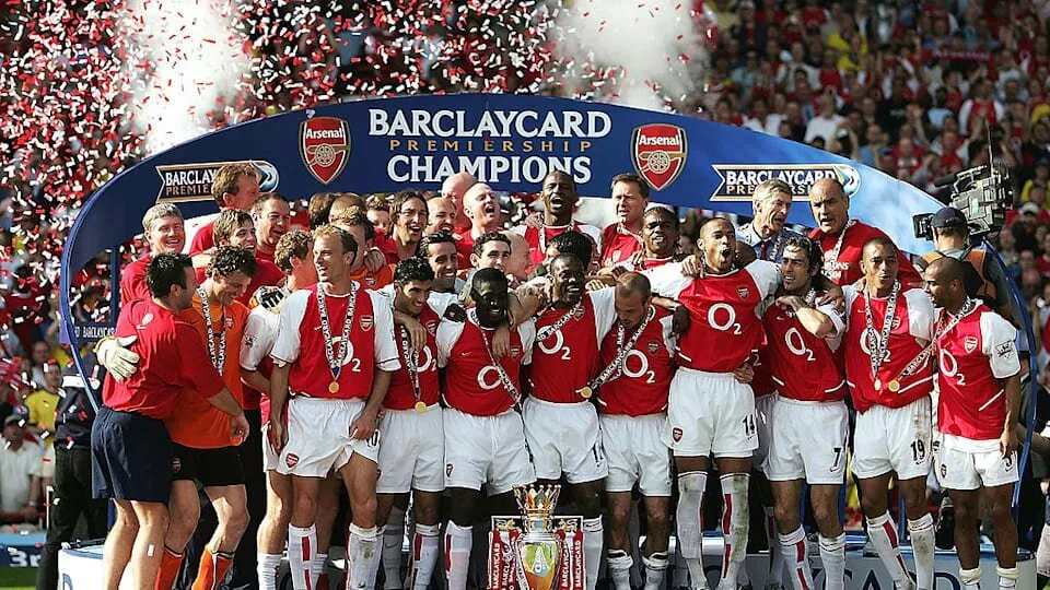 Arsenal (2004)