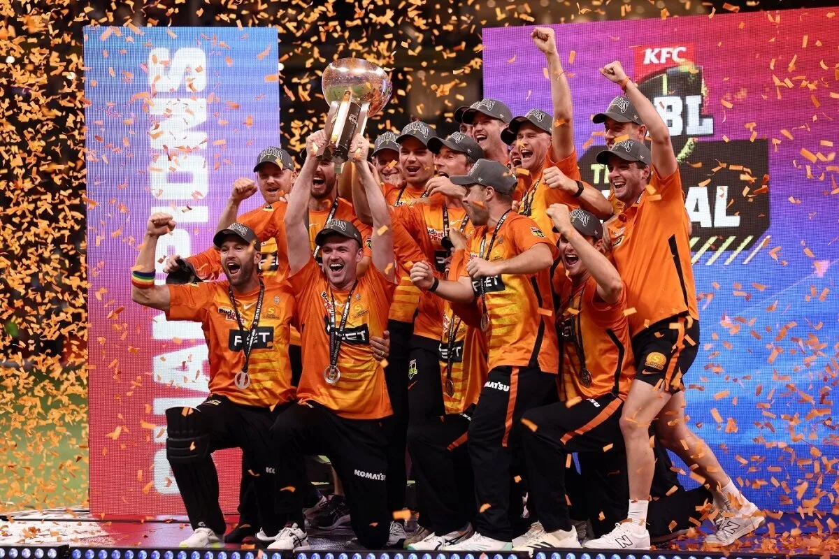 Perth Scorchers celebrate after winning BBL 2022-23