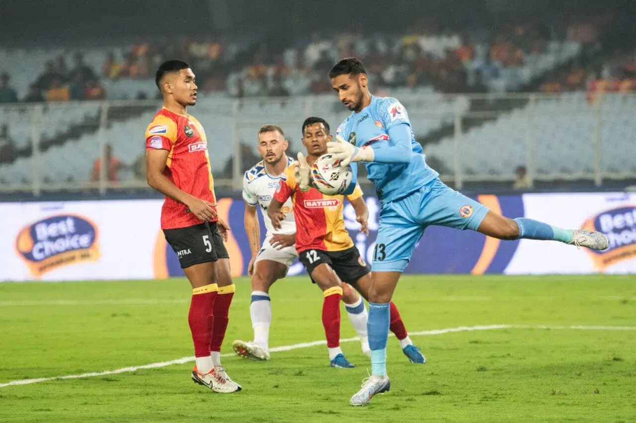 Prabhshukan Gill for East Bengal