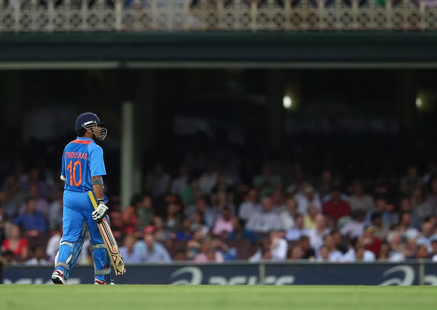 Sachin Tendulkar, Famous cricketers to wear jersey number #10