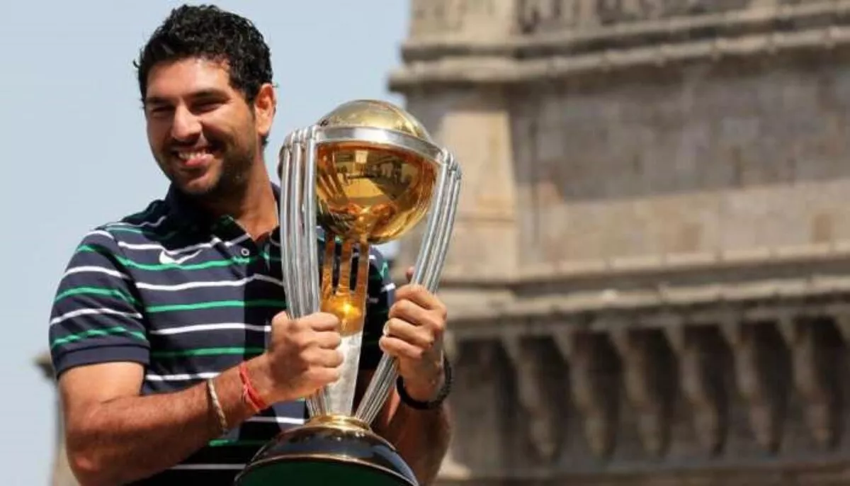 Yuvraj Singh with the ICC Cricket World Cup 2011 trophy