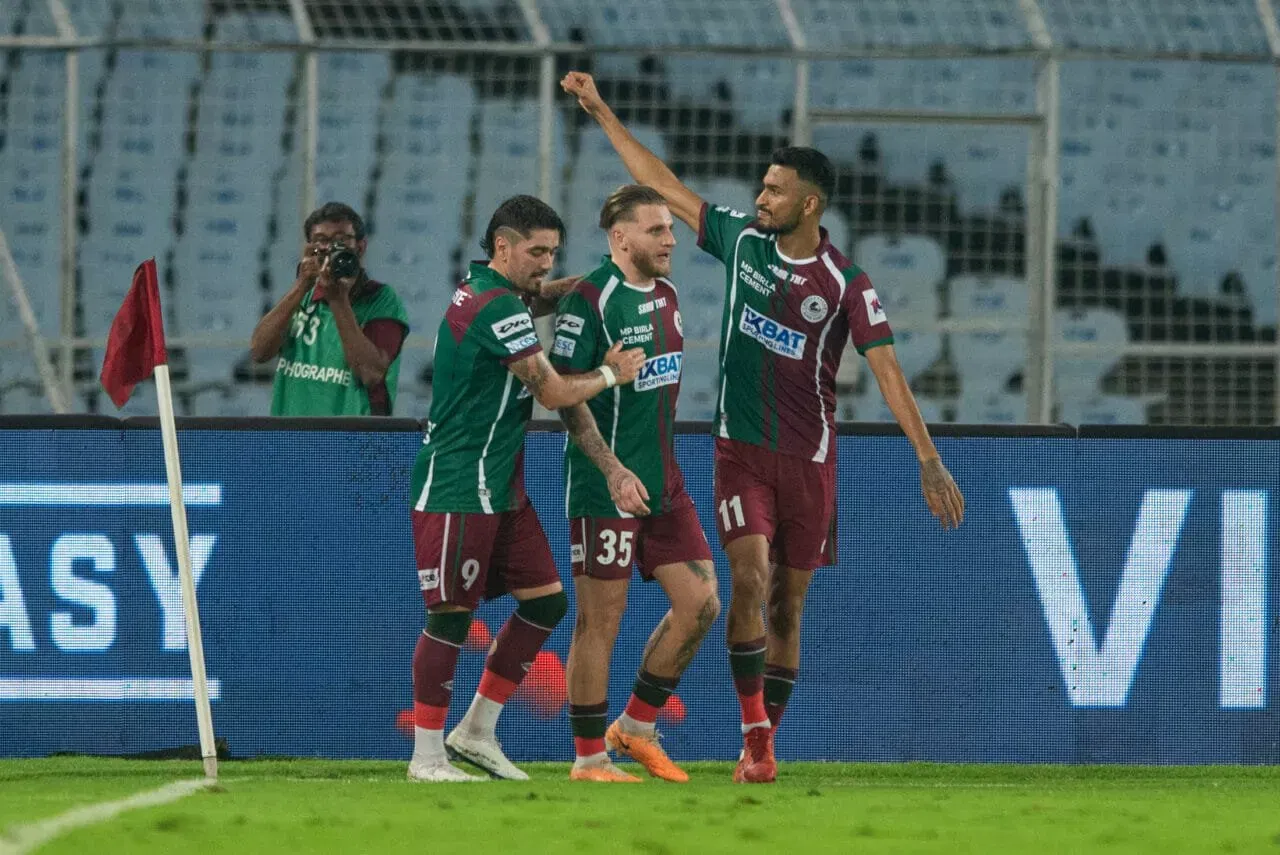 ISL 2025-26: "I think that tomorrow is like a final for us", Sergio Lobera urges Mohun Bagan SG players to treat East Bengal clash as a final in a title decider