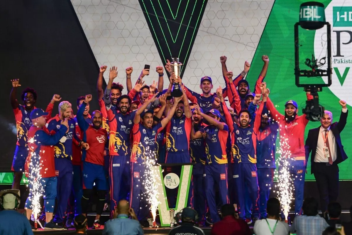 Karachi Kings celebrate after winning Pakistan Super League 2020