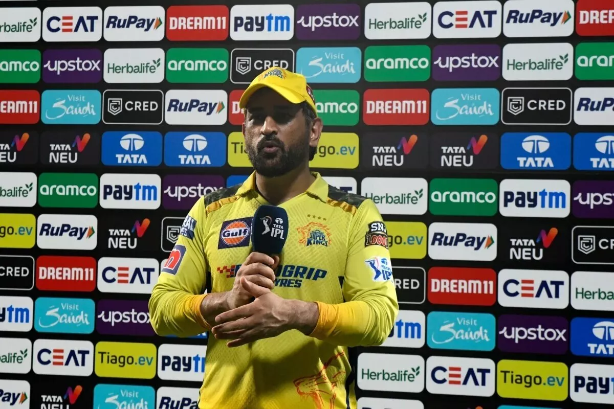 MS Dhoni talking CSK IPL