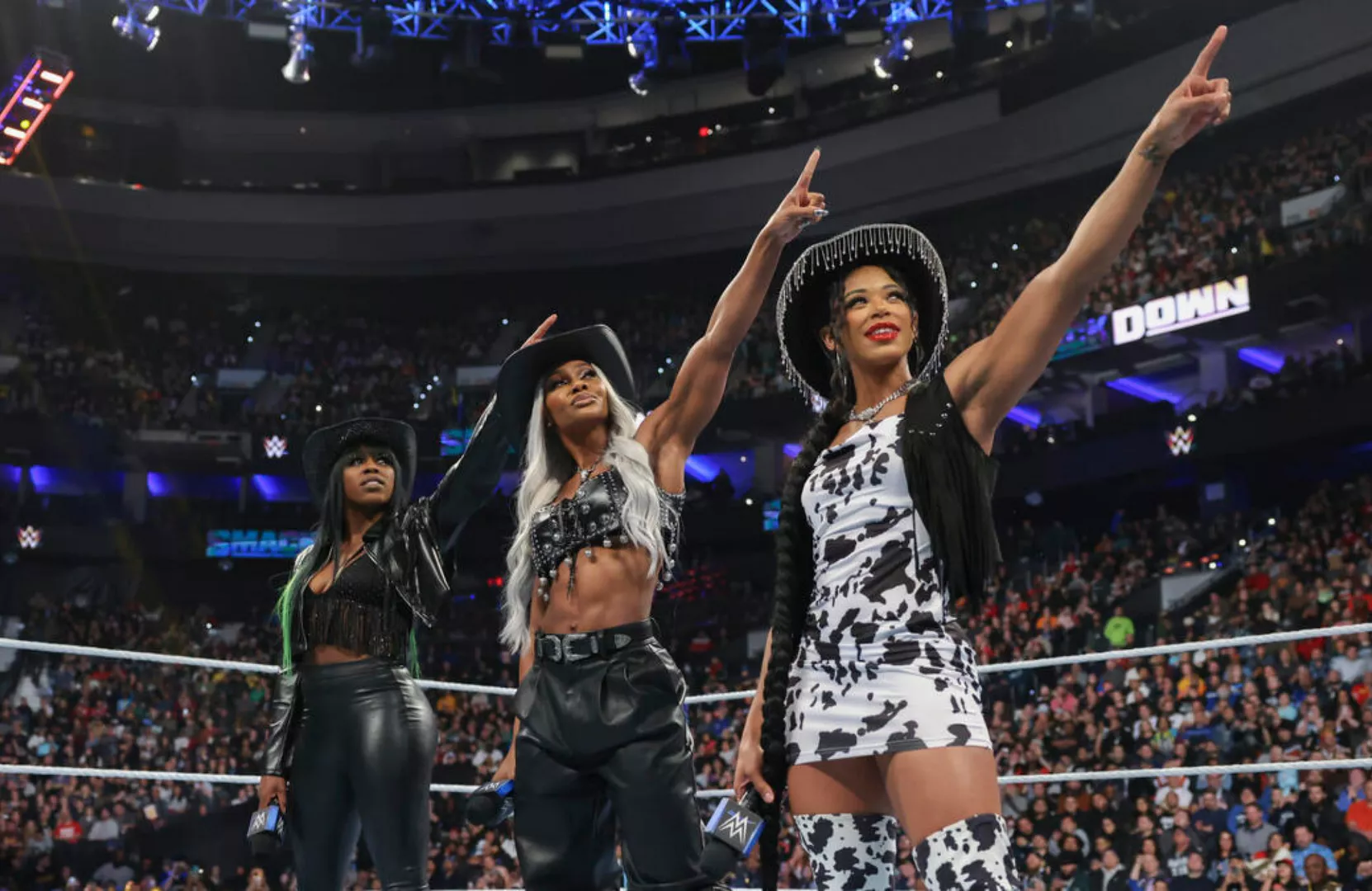 Bianca Belair, Jade Cargill & Naomi Record Victory Against Damage CTRL ...