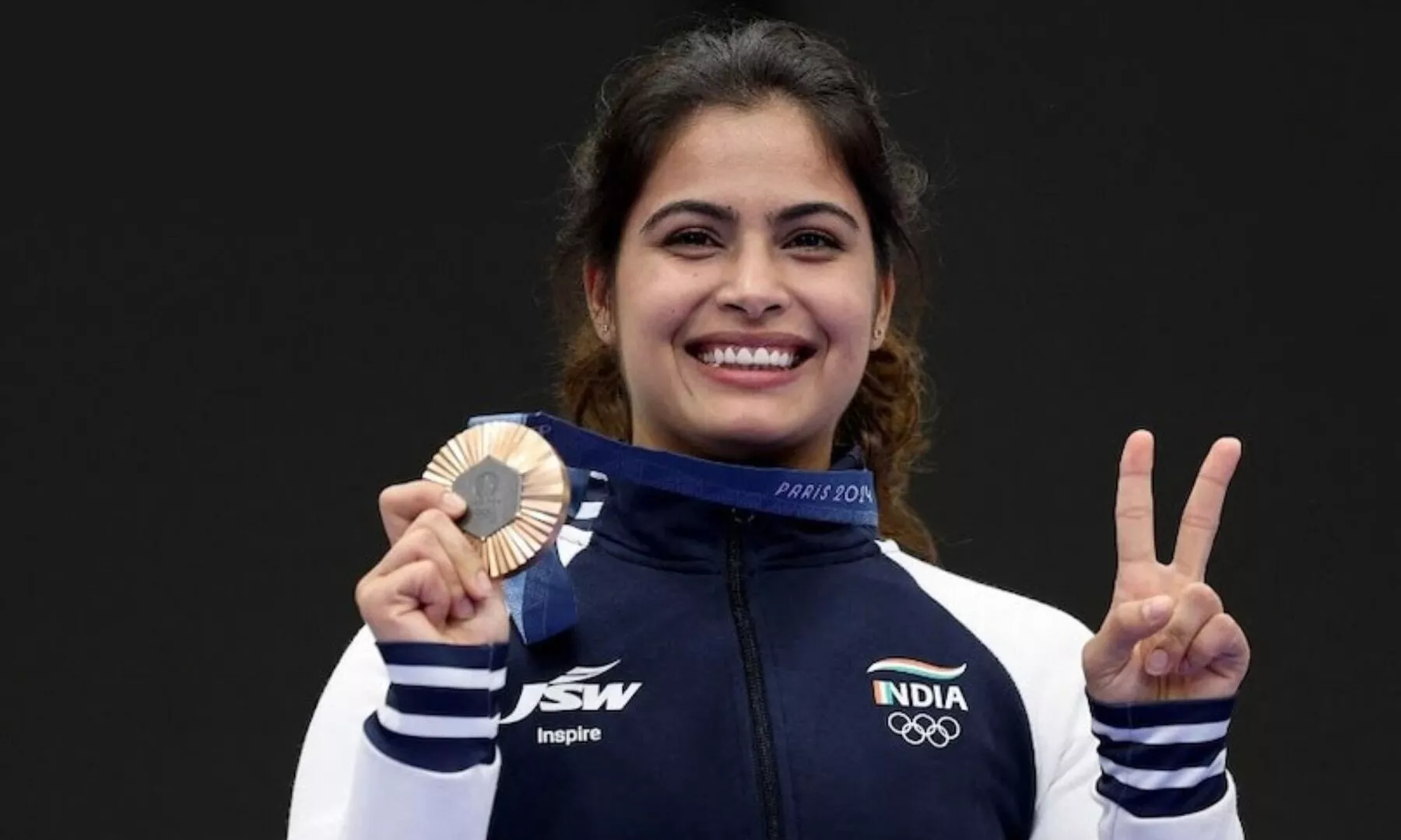 Manu Bhaker Becomes The First Athlete In The History Of Independent ...