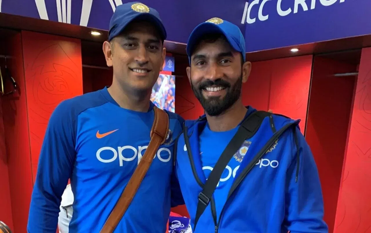 Dinesh Karthik, MS Dhoni