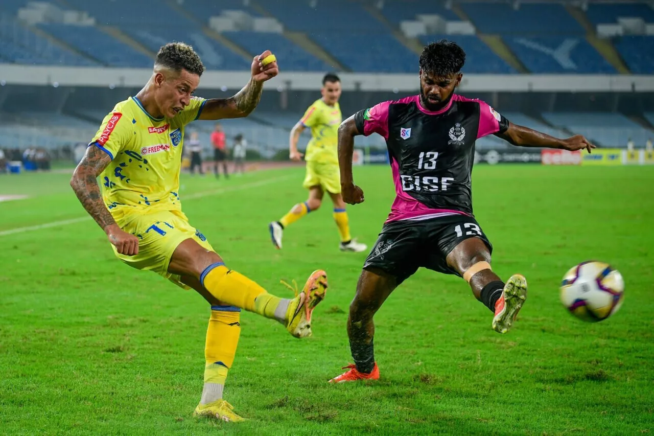 [WATCH] Kerala Blasters' duo Noah Sadaoui and Kwame Peprah demolish Durand Cup defences