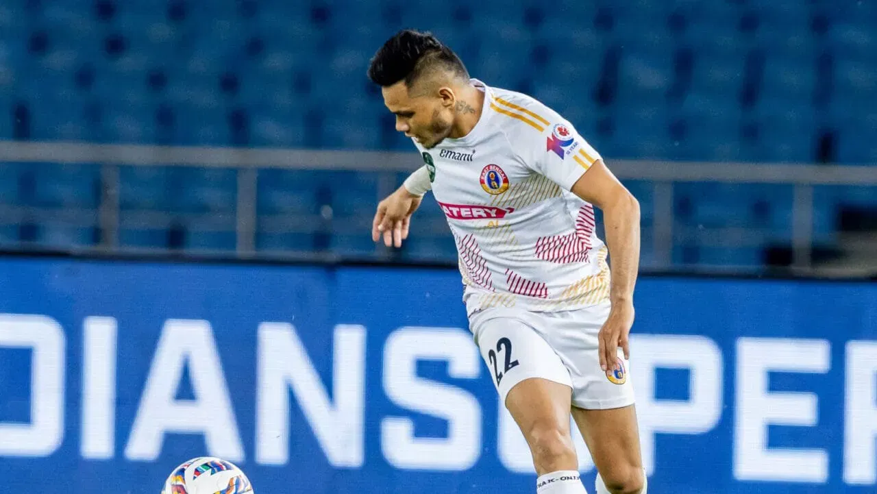 Inter Kashi fullback Nishu Kumar playing for his previous club East Bengal FC.