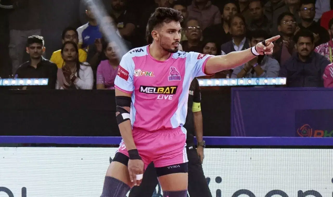 PKL 11: Arjun Deswal atinge o marco de 1100 pontos de ataque; Panteras Cor-de-Rosa de Jaipur venceram Titãs Telugu