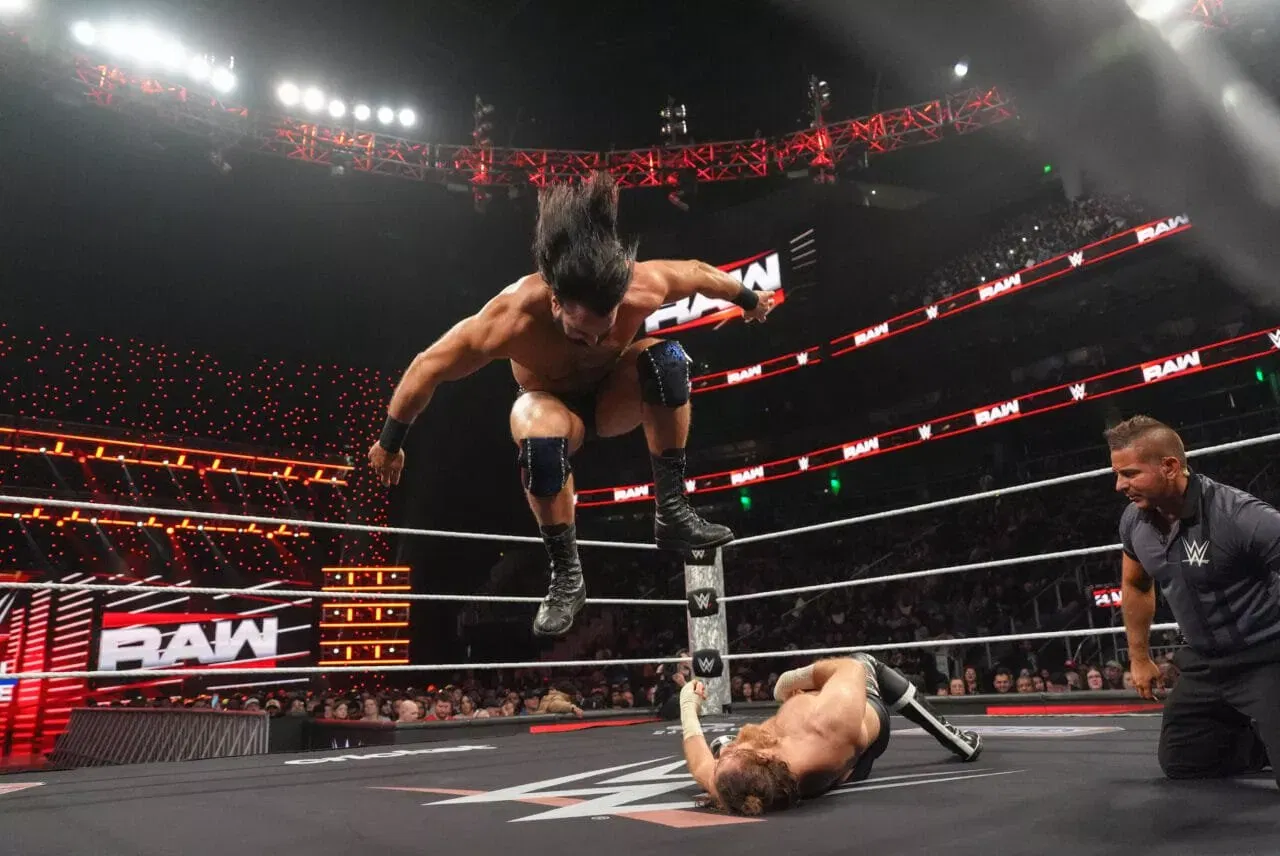 Sami Zayn VS Drew McIntyre WWE RAW