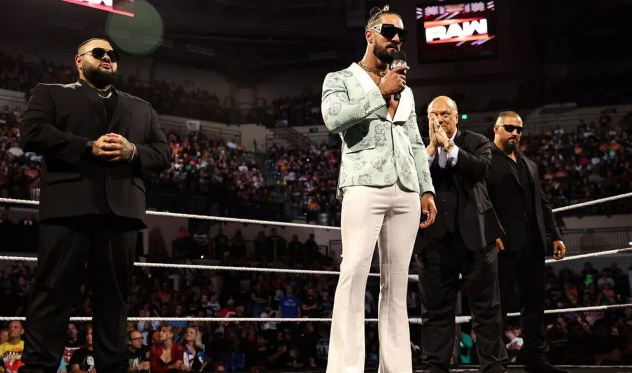 WWE RAW Seth Rollins Bronson Reed, Paul Heyman Bron Breakker