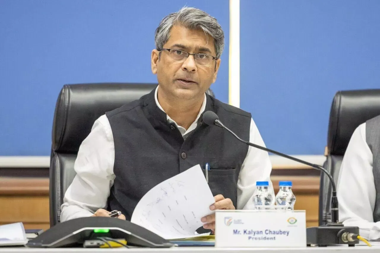 Supreme Court orders AIFF to adopt draft constitution in next four weeks; no fresh election ordered