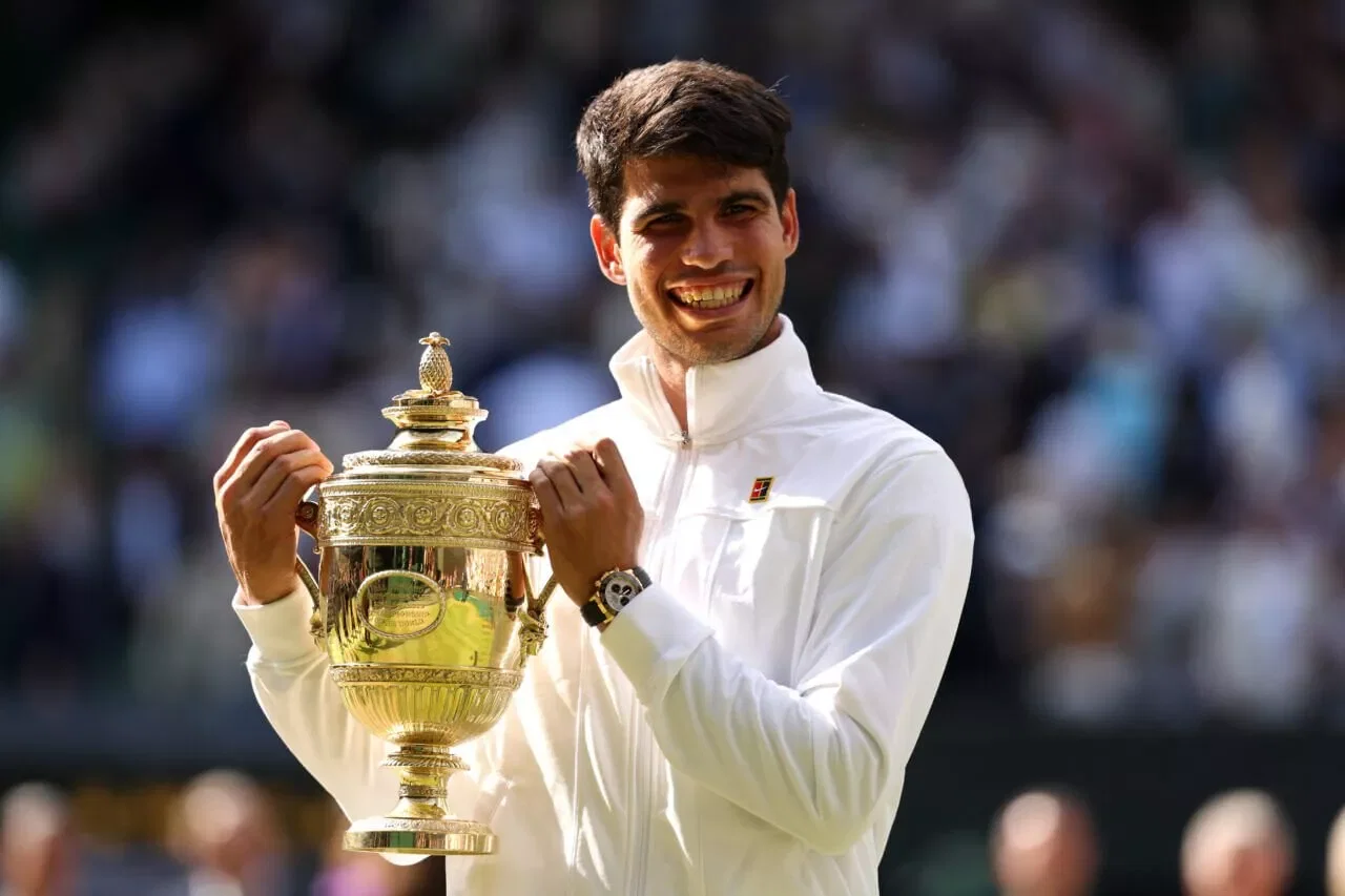 Carlos Alcaraz becomes the youngest man in the Open Era to achieve this feat