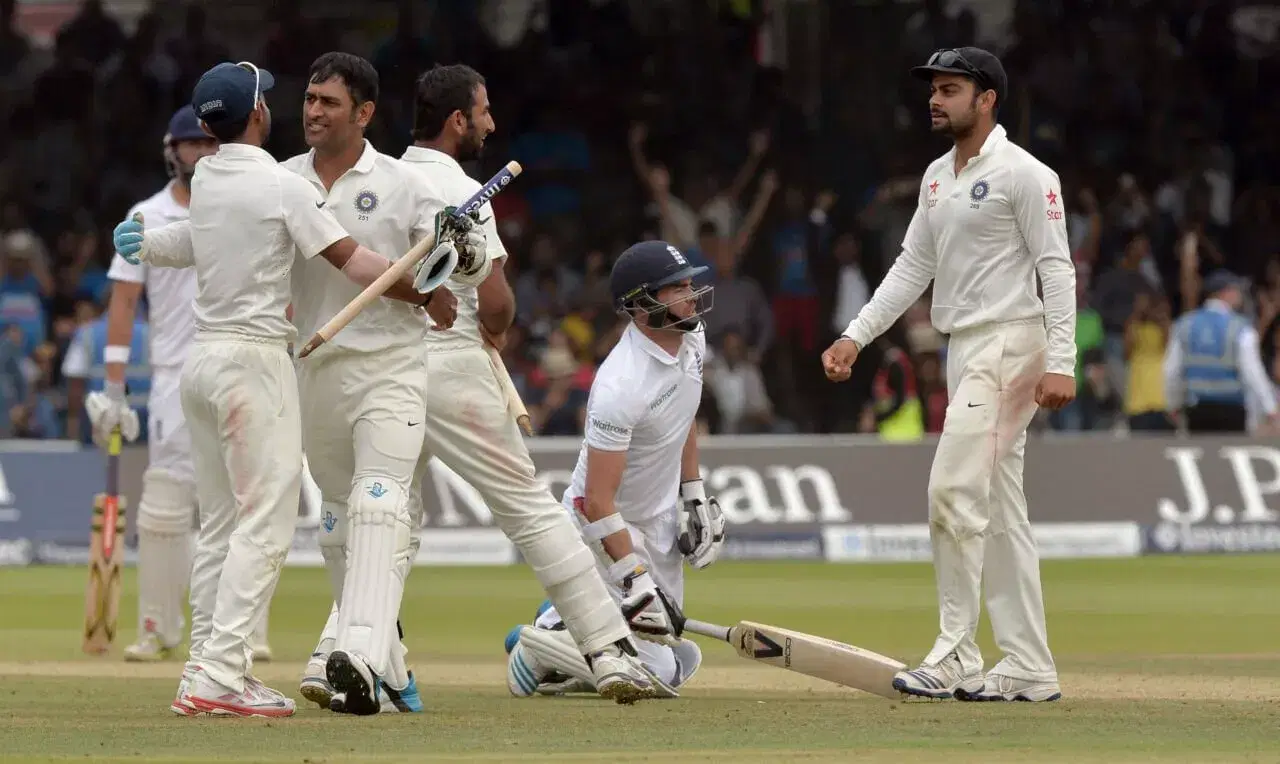 India celebrate after winning the Lord's test in 2014