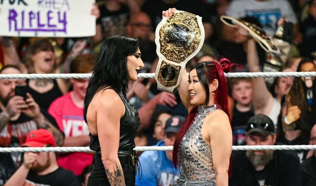 Rhea Ripley IYO SKY WWE RAW