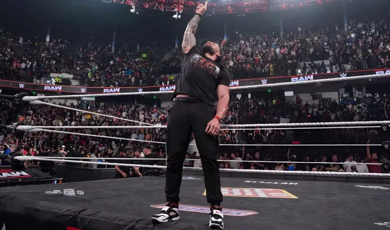 Roman Reigns WWE RAW