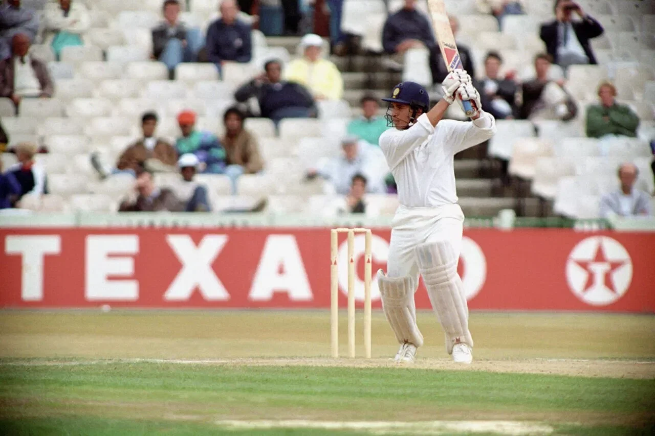 Sachin Tendulkar di Old Trafford, Manchester pada tahun 1990