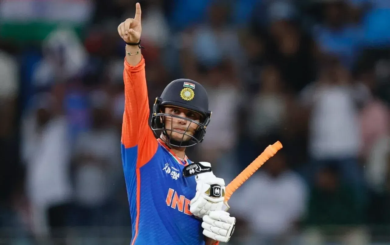 Abhishek Sharma celebrates his fifty against Pakistan in Asia Cup 2025 Super Four clash