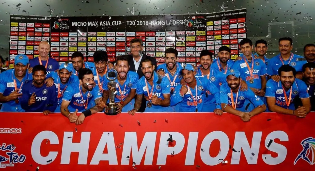India Celebrate Setelah memenangkan T20I Asia Piala 2016