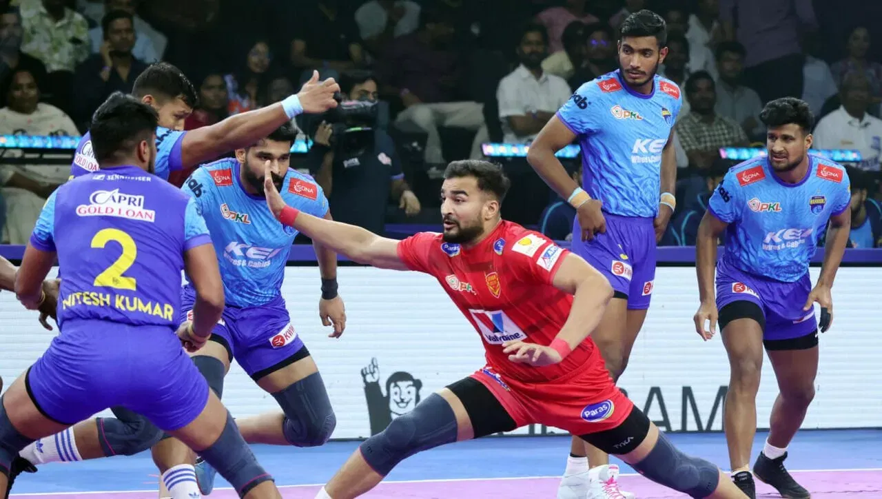 পিকেএল 12: আশু মালিক দাবাং দিল্লিকে অপরাজিত থাকতে সহায়তা করে; বাংলা যোদ্ধা পরপর পরাজয় ভোগেন