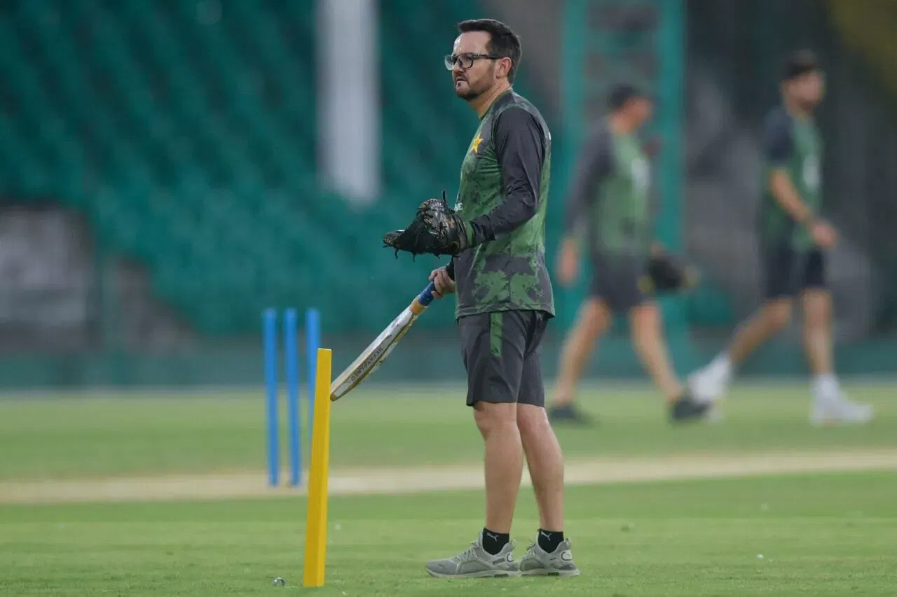 Pakistan head coach Mike Hesson