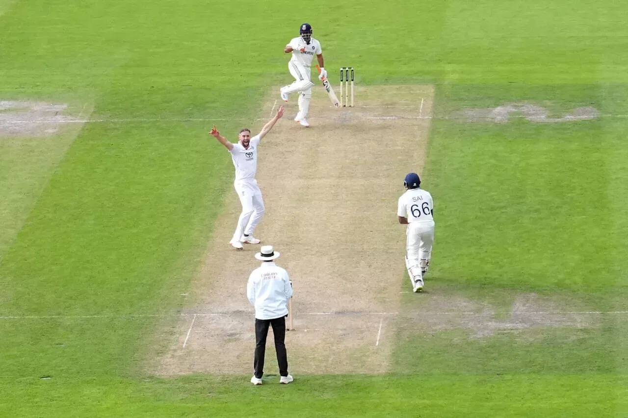 Rishabh Pant, Chris Woakes