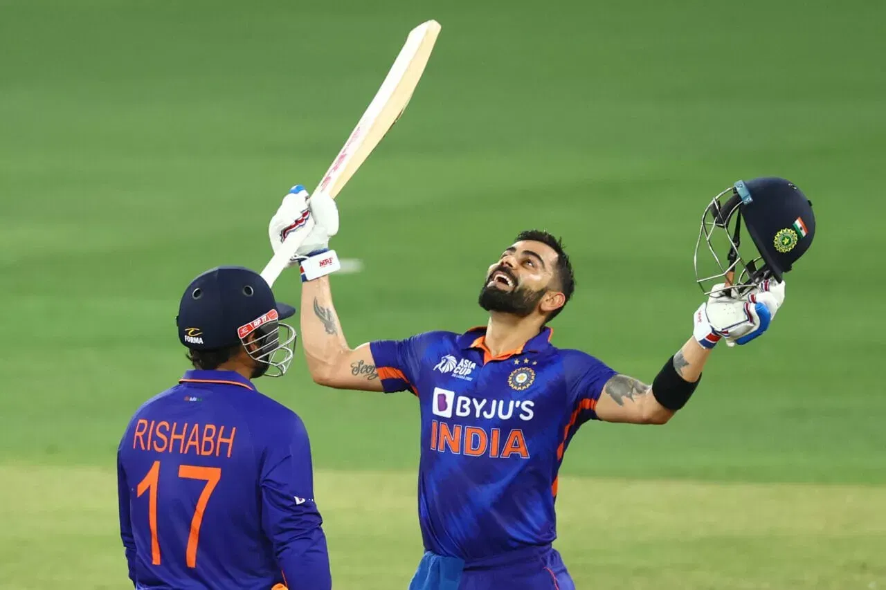 Virat Kohli celebrates his T20I hundred