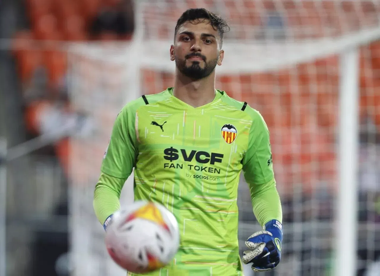 Giorgi Mamardashvili Valencia_CF Liverpool