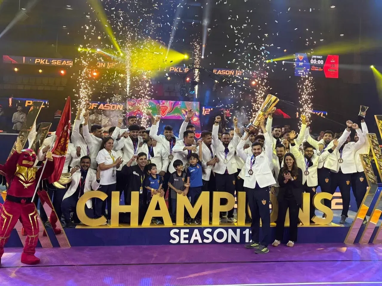 Dabang Delhi's Trophy Lifting Moment in PKL 12