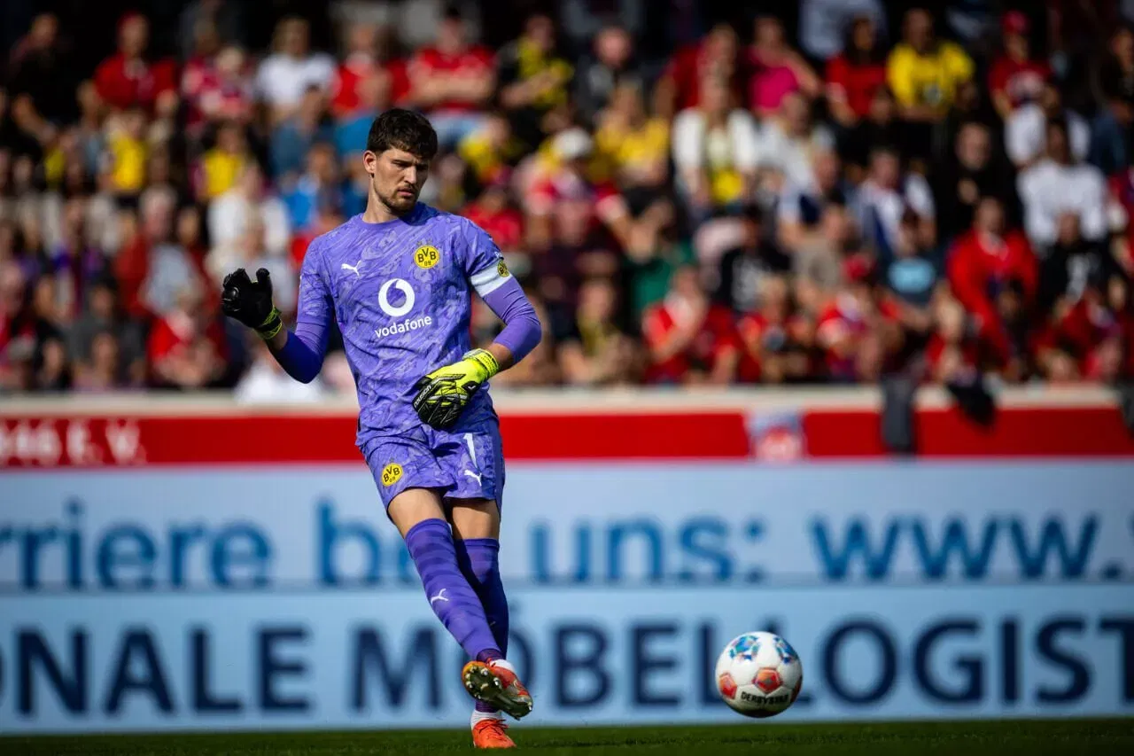 Gregor Kobel (Dortmund)