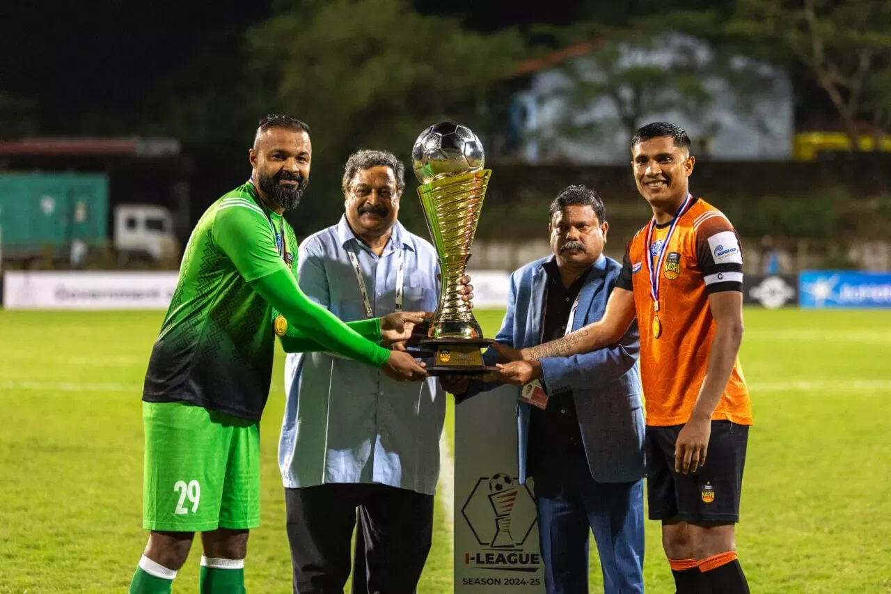 Trofeo de la I-League Inter Kashi1