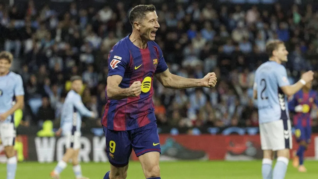 Robert Lewandowski FC Barcelona LaLiga