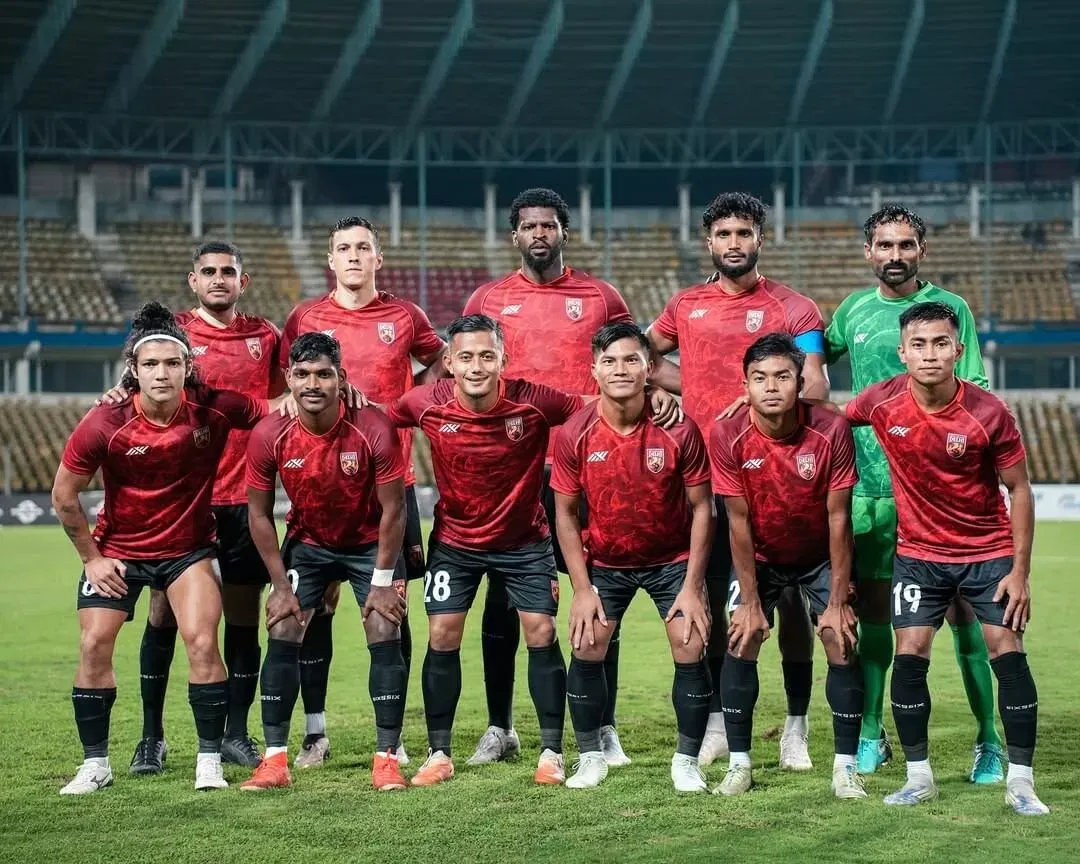 Kerala Blasters apunta a su segunda victoria contra el Sporting Club Delhi en la Supercopa 2025