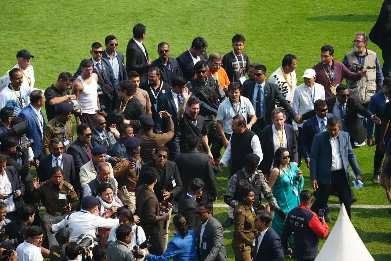 Tur KAMBING Kolkata Lionel Messi