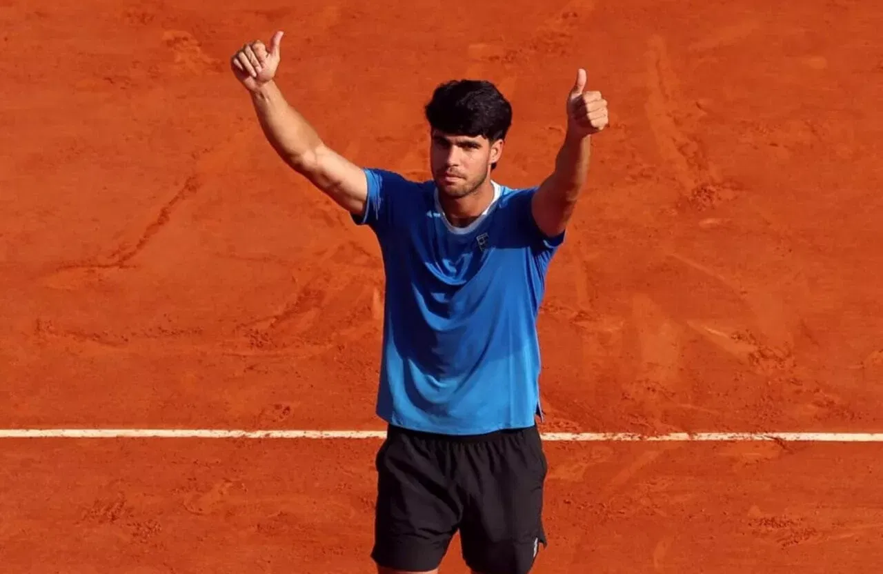 Why did Carlos Alcaraz withdraw from Barcelona Open 2026?
