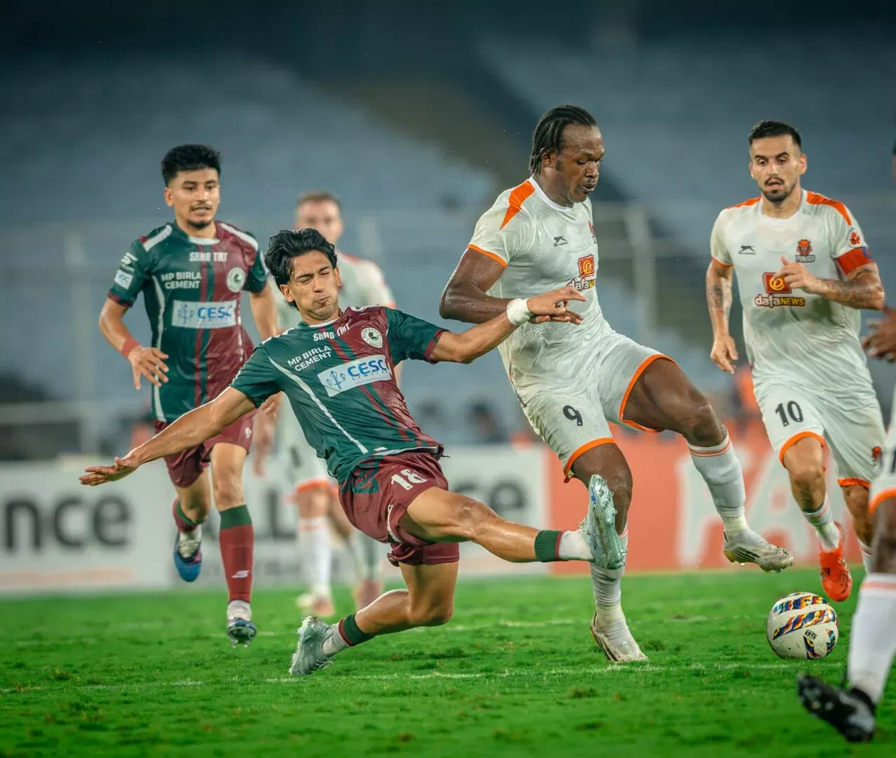 ISL 2025-26: "We can become champions, and my mind is positive", Sergio Lobera remains optimistic ahead of the title deciding clash between Mohun Bagan SG and SC Delhi