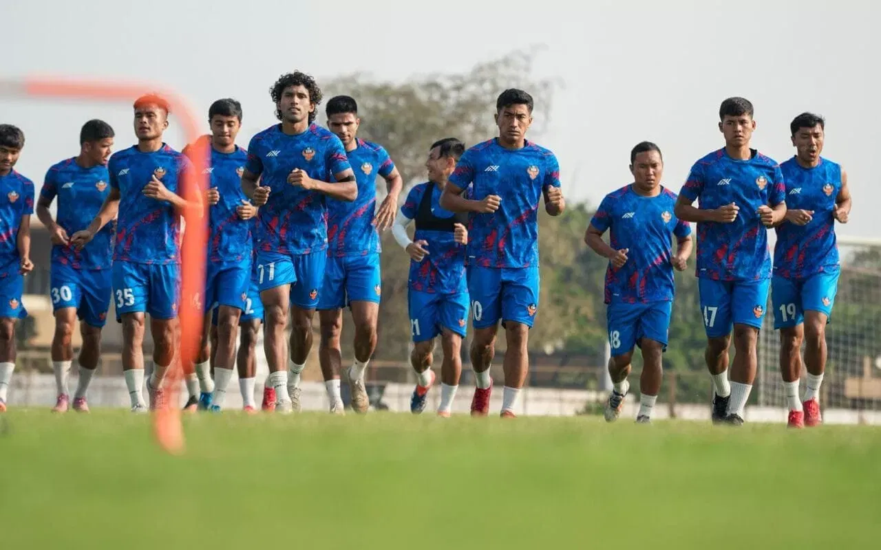 ISL 2025-26: Manolo Marquez blasts organizers ahead of Bengaluru FC clash