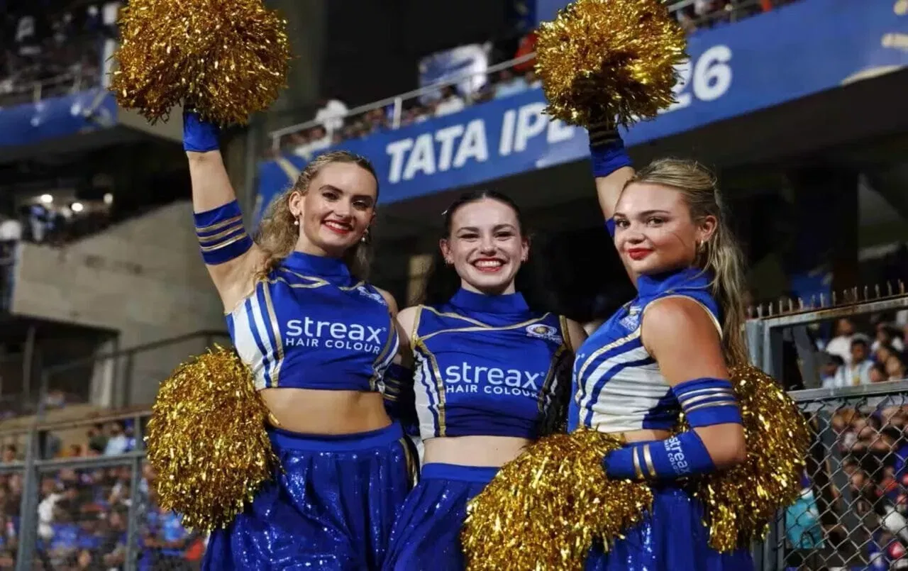 Mumbai Indians cheerleaders