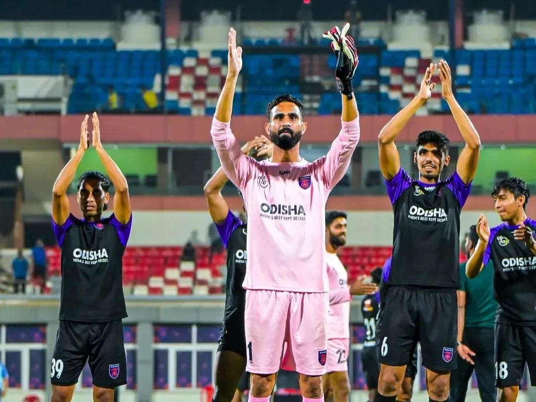 Odisha FC players thanking their fans in ISL 2025-26