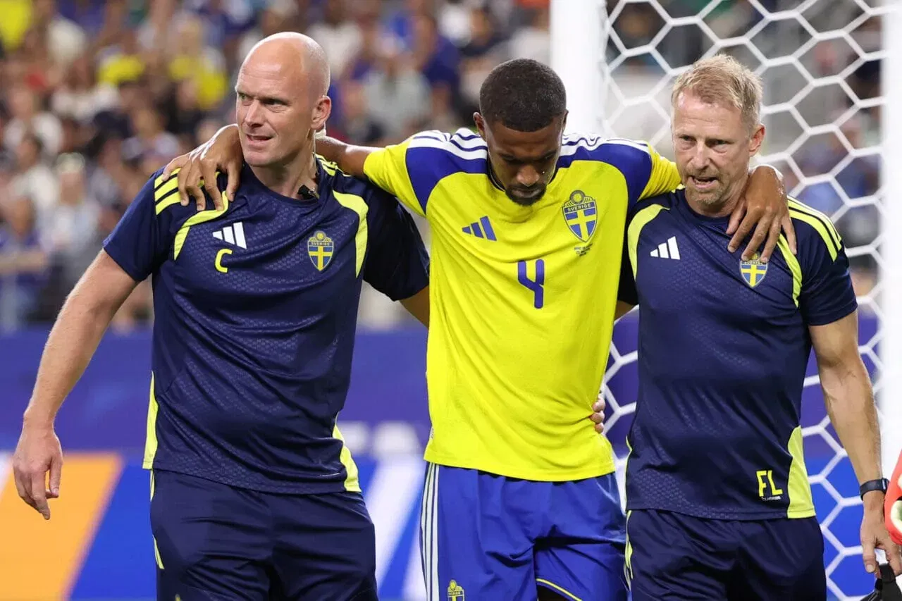 Sweden defender suffers hamstring injury against Japan at FIFA World Cup 2026