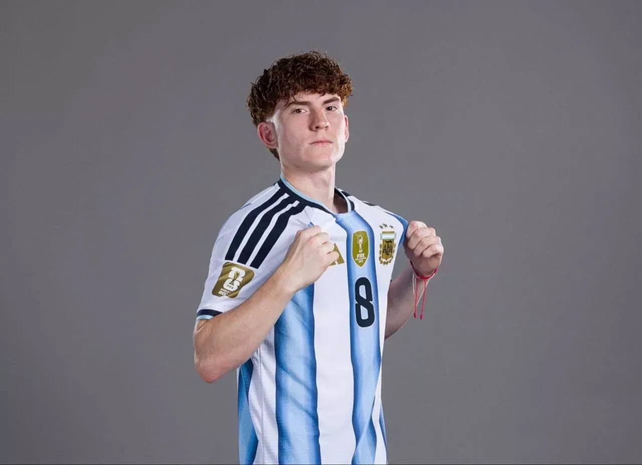 KANSAS CITY, KANSAS - JUNE 11: (EXCLUSIVE COVERAGE) Valentin Barco #8 of Argentina poses for a portrait during the official FIFA World Cup 2026 portrait session on June 11, 2026 in Kansas City, Kansas. (Photo by Karl Bridgeman - FIFA/FIFA via Getty Images)