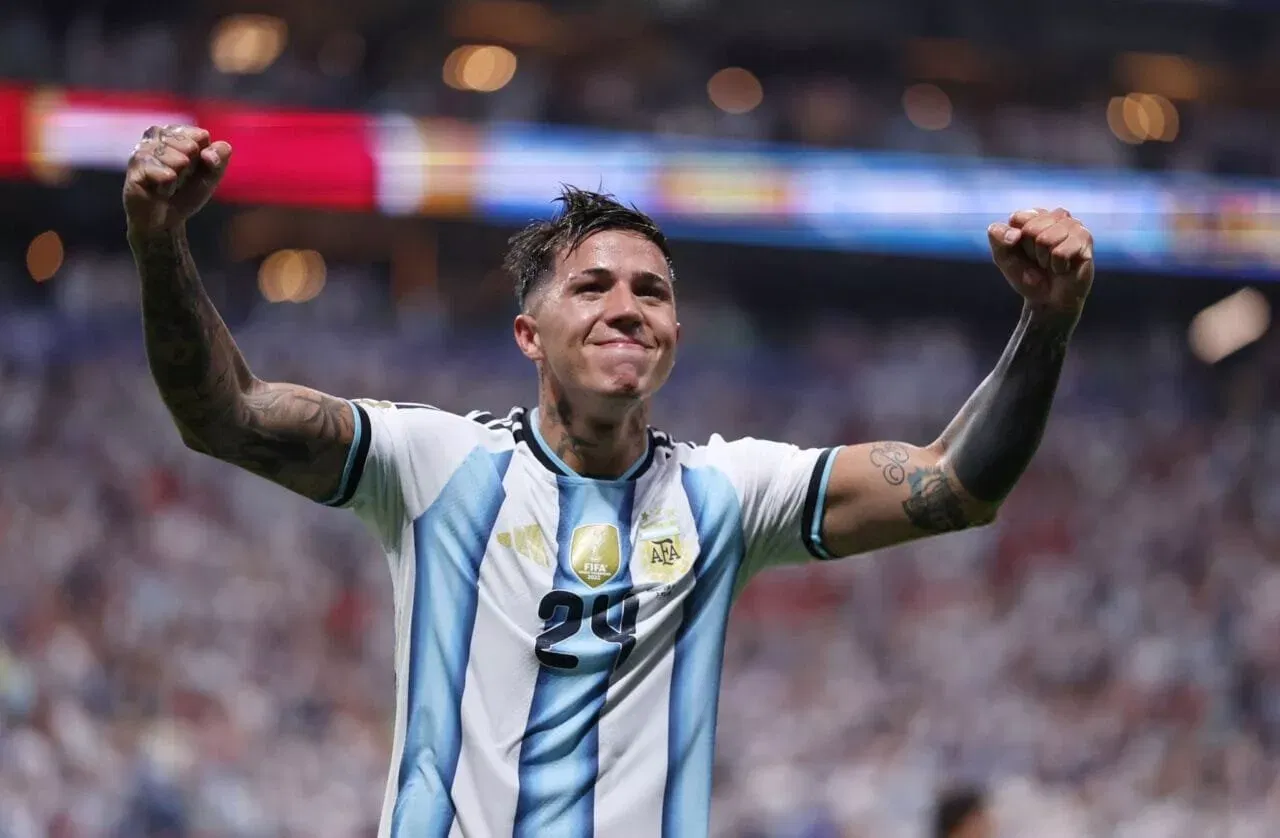 ATLANTA, GEORGIA - JULY 07: Enzo Fernandez #24 of Argentina celebrates after the 3-2 victory during the FIFA World Cup 2026 Round of 16 match between Argentina and Egypt at Atlanta Stadium on July 07, 2026 in Atlanta, Georgia. (Photo by Patrick Smith - FIFA/FIFA via Getty Images)
