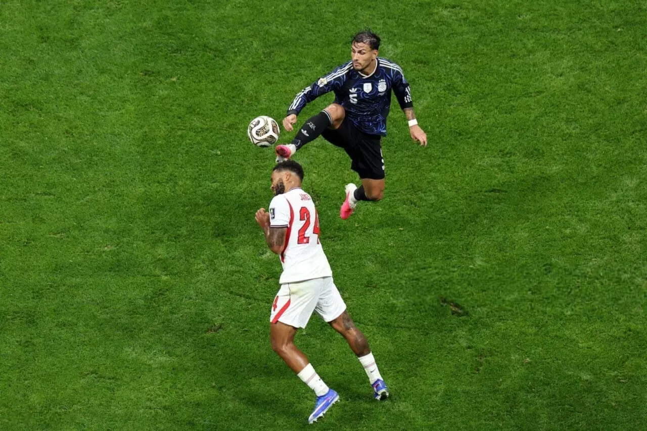 ATLANTA, GEORGIA - JULY 15: Leandro Paredes of Argentina raises his boot high towards the head of Reece James of England during the FIFA World Cup 2026 Semi Final match between England and Argentina at Atlanta Stadium on July 15, 2026 in Atlanta, Georgia. (Photo by Charlotte Wilson/Offside/Offside via Getty Images)